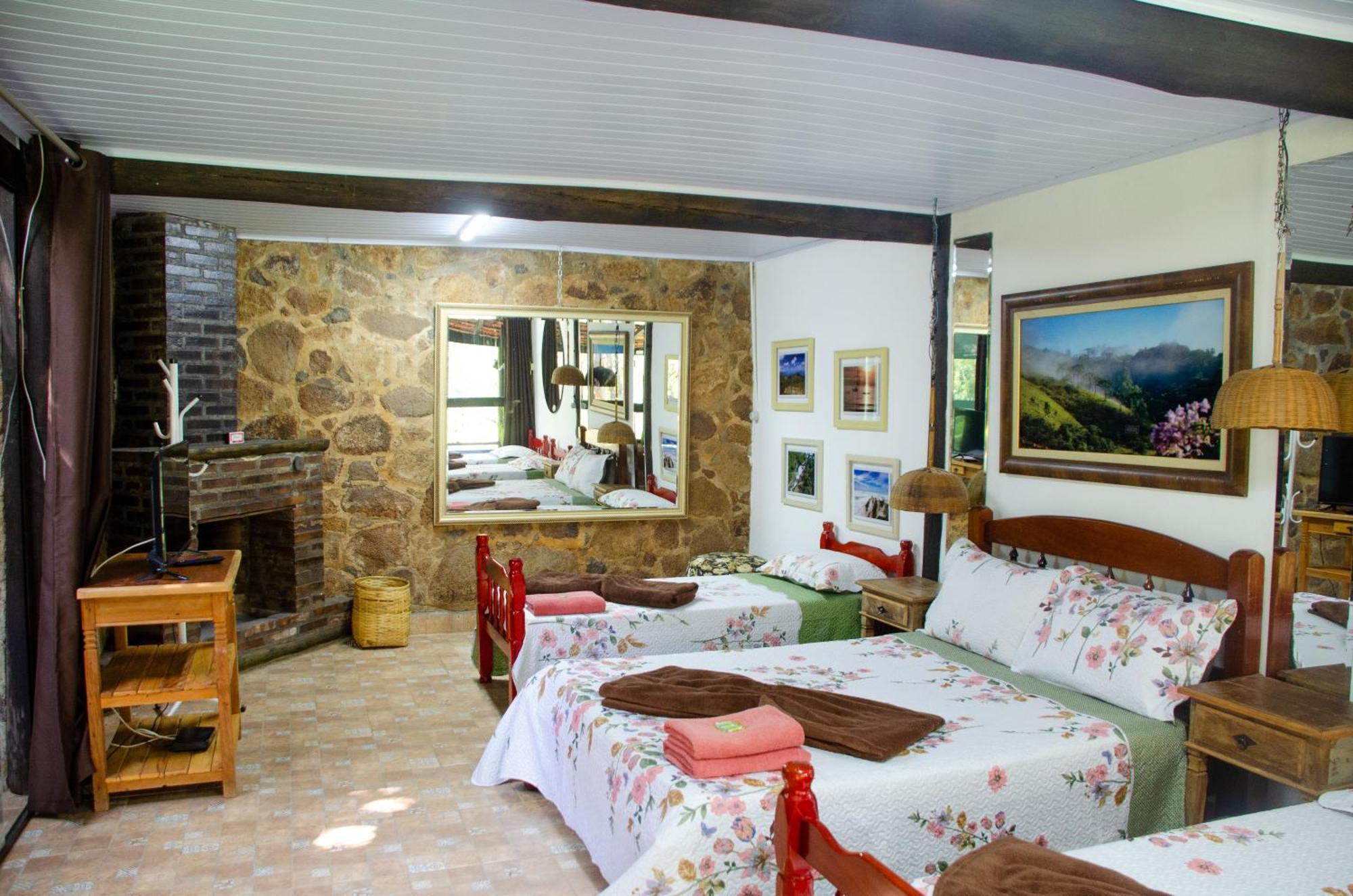 Pousada Estancia Vip Cunha Exteriör bild